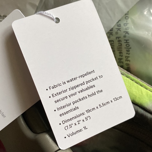 NEW Lululemon tie dye everywhere belt bag - Picture 13 of 14